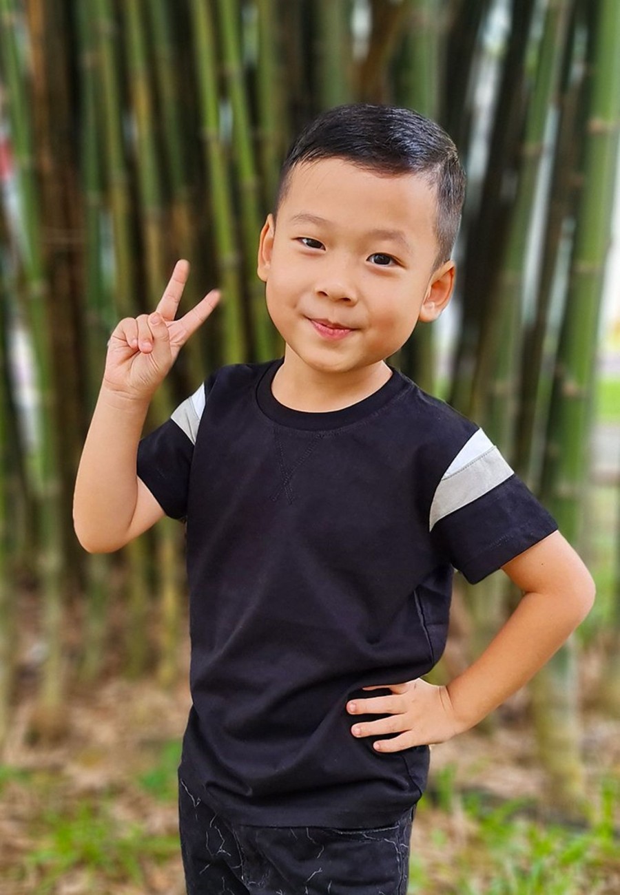 Boys moleyapparels | Colour Block T-Shirt Black (Boy'S T-Shirt)