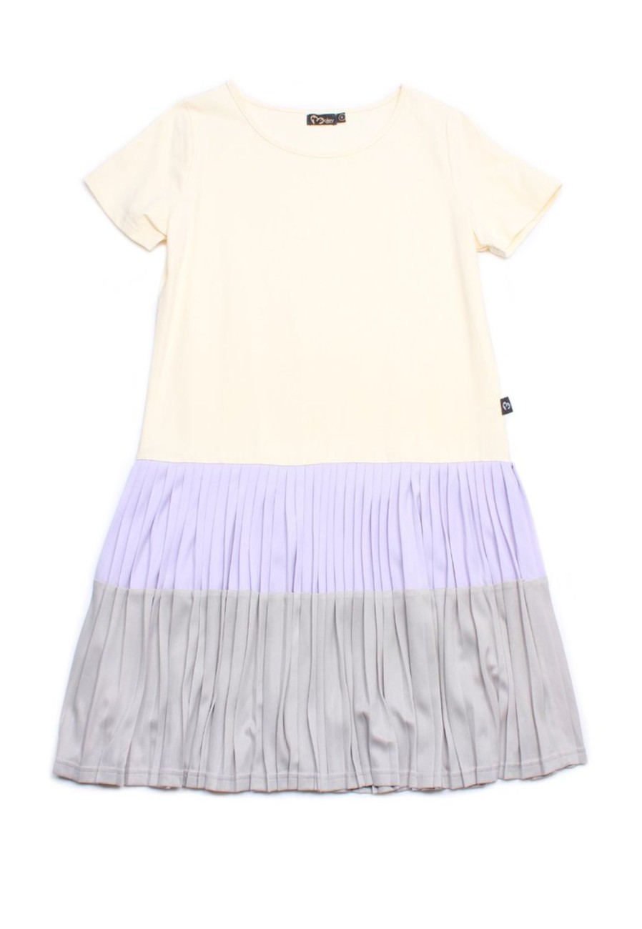 Matching Sets moleyapparels | Colour Block Tiered Ladies Pleated Ladies Dress Cream